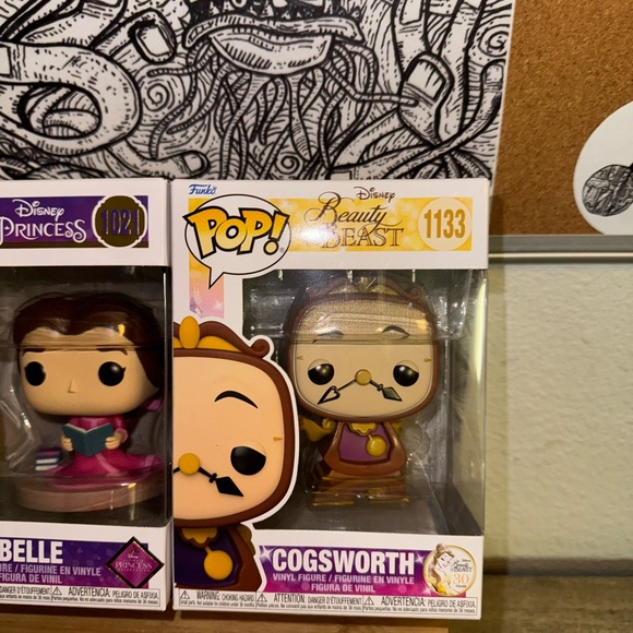 Funko Pop Disney Beauty and the Beast Ultimate Princess Belle & Cogsworth Set - Picture 4 of 6